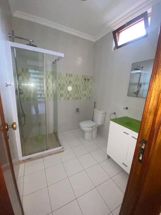 Vivenda Com Patio, No Coracao Do Mindelo Villa Buitenkant foto